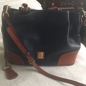 Dooney & Bourke Navy Blue Pebble Grain Barlow.